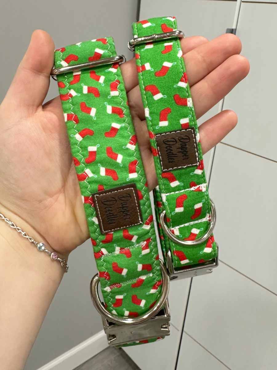 Stockings Dog Collar