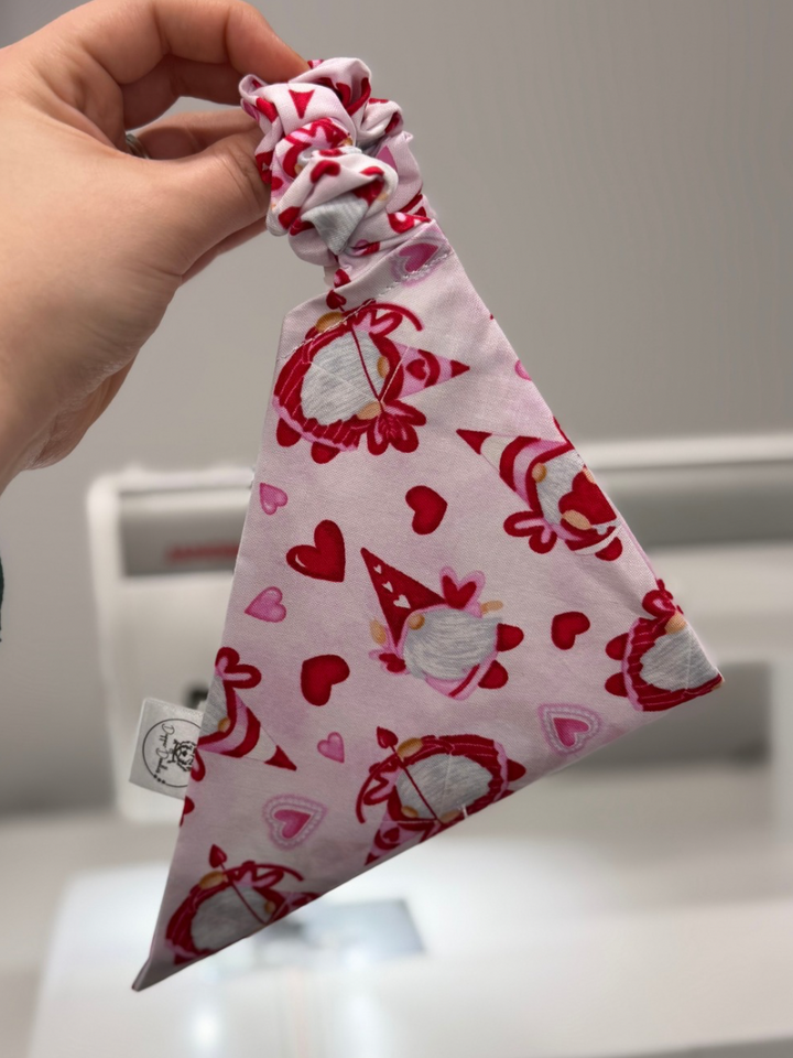 Pink Gnomes Scrunchie Bandana