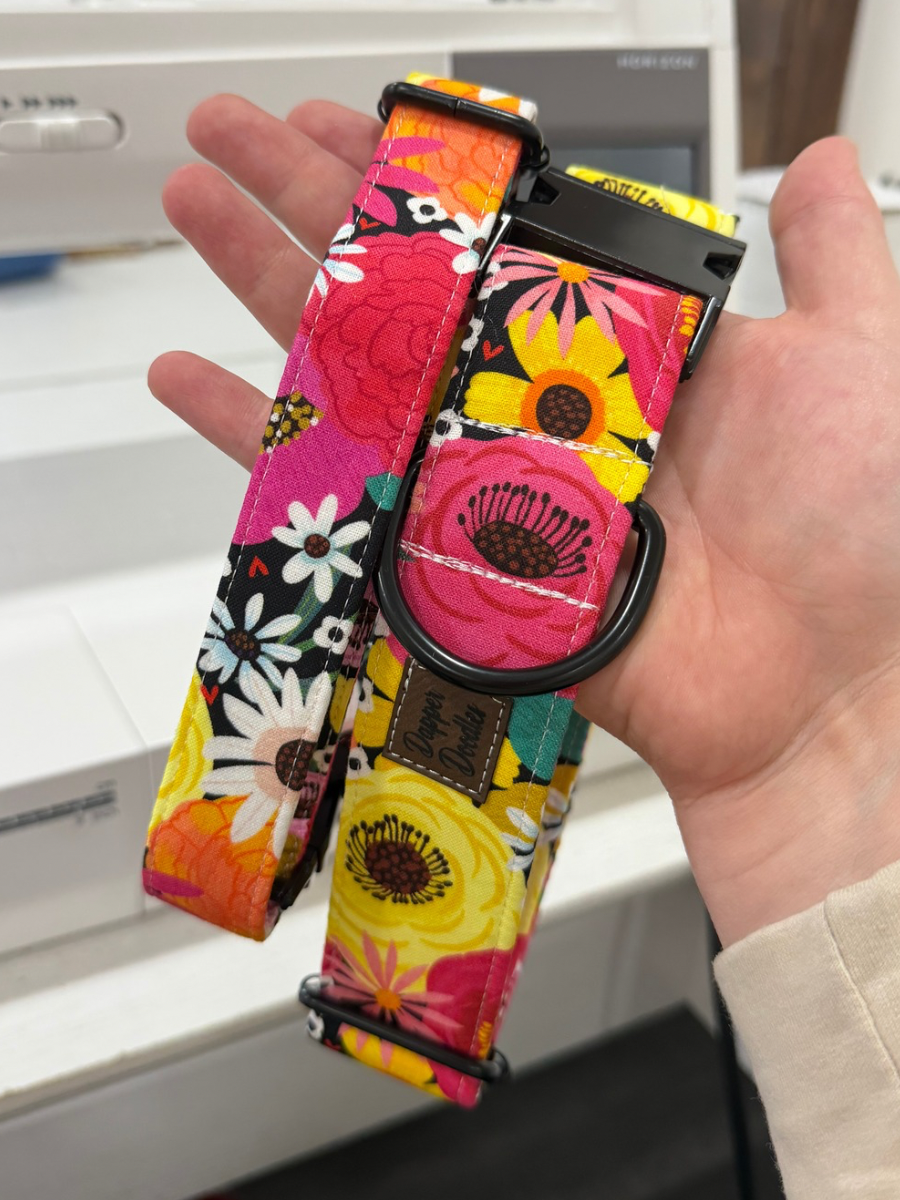 Flower Power Dog Collar