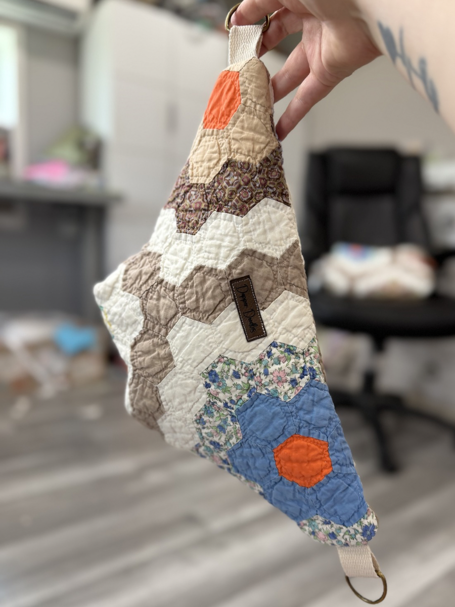 122. Quilted Bumbag
