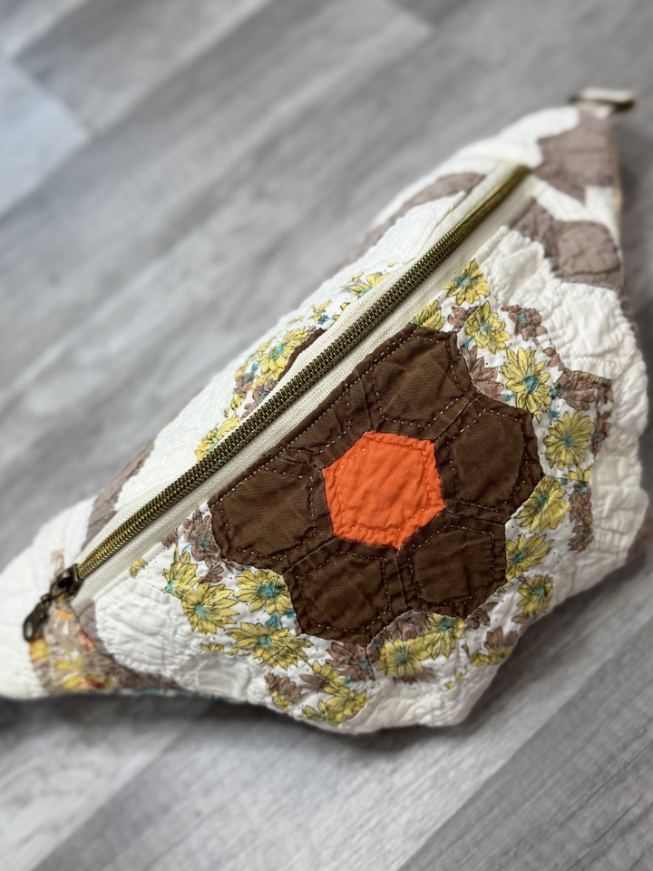 122. Quilted Bumbag