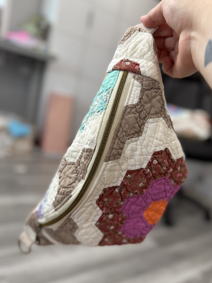 119. Quilted Bumbag