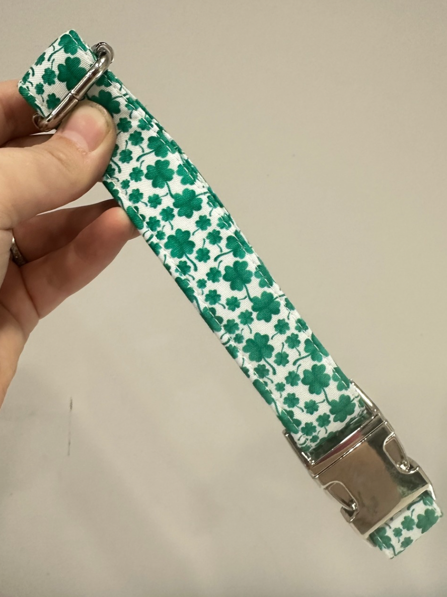 Four Leaf Clover Dog Collar