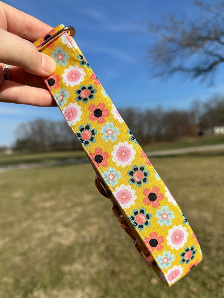 Pretty Petals Dog Collar